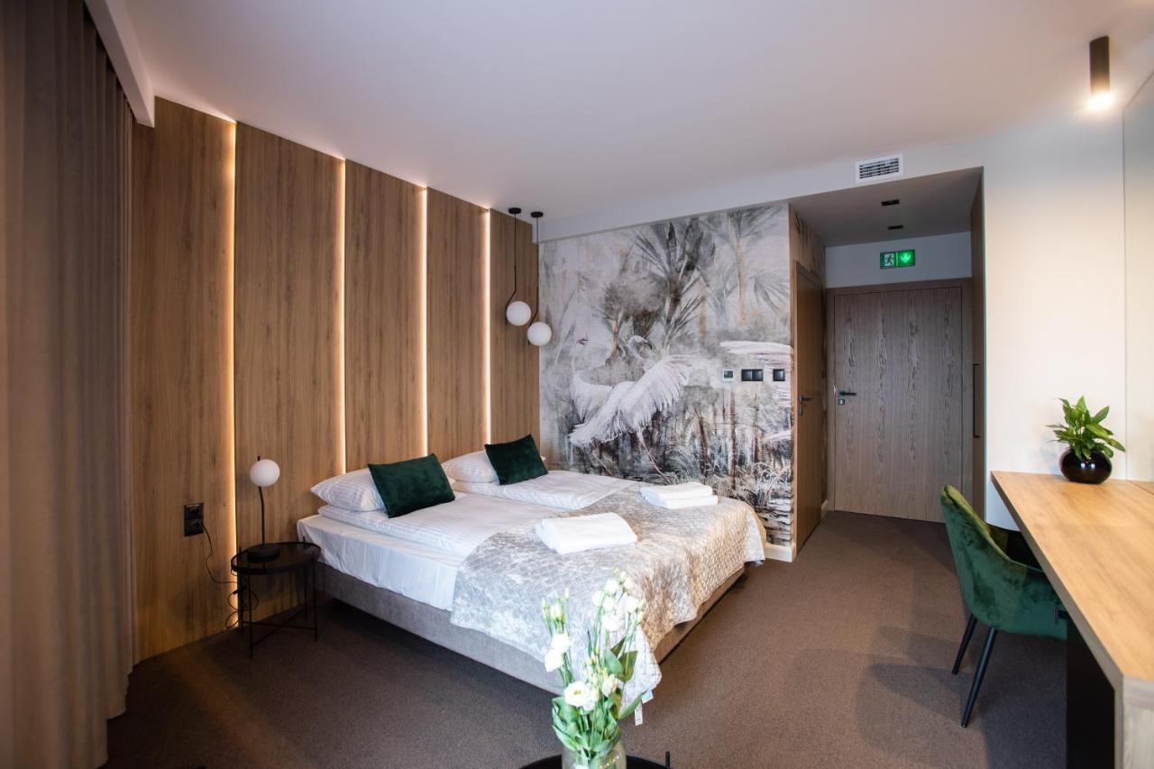 Apartamenty Green Place Kanczuga ภายนอก รูปภาพ