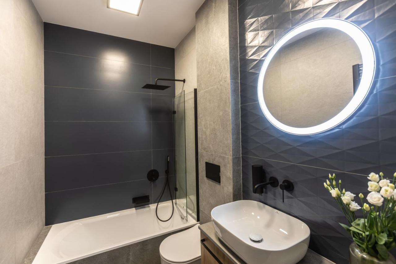 Apartamenty Green Place Kanczuga ภายนอก รูปภาพ