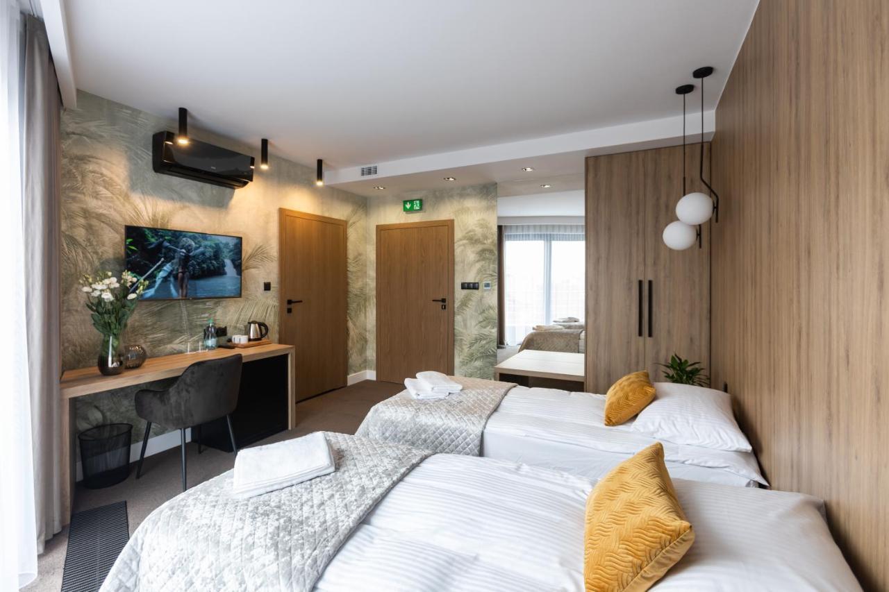 Apartamenty Green Place Kanczuga ภายนอก รูปภาพ