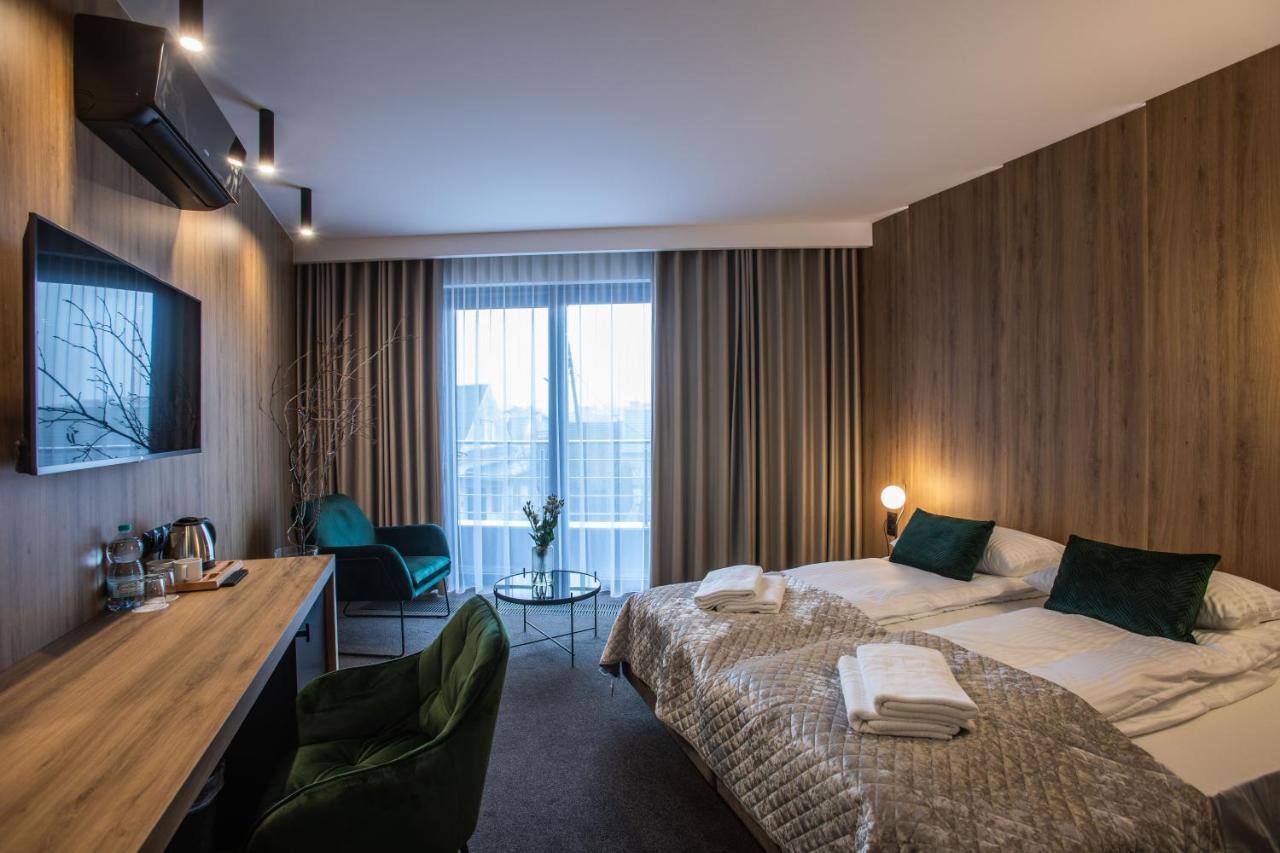 Apartamenty Green Place Kanczuga ภายนอก รูปภาพ